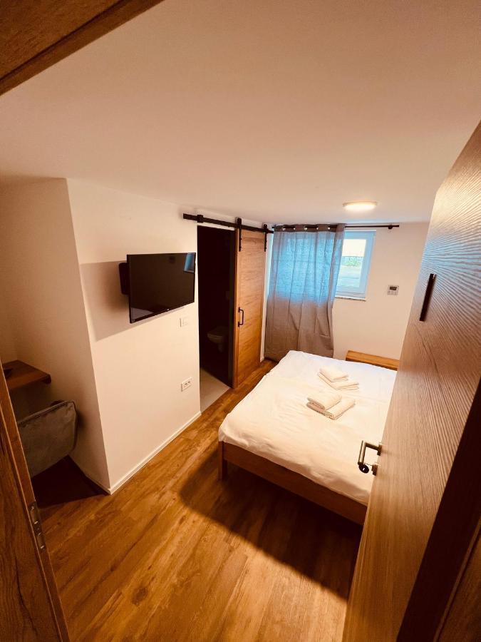 צרקליה נה גורניסקם Pjagodic Hotel Cerklje - 5Min To Airport מראה חיצוני תמונה