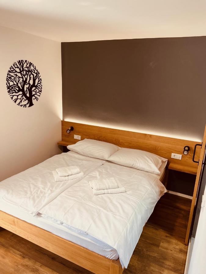 צרקליה נה גורניסקם Pjagodic Hotel Cerklje - 5Min To Airport מראה חיצוני תמונה