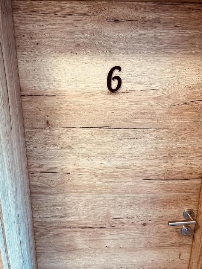 צרקליה נה גורניסקם Pjagodic Hotel Cerklje - 5Min To Airport מראה חיצוני תמונה