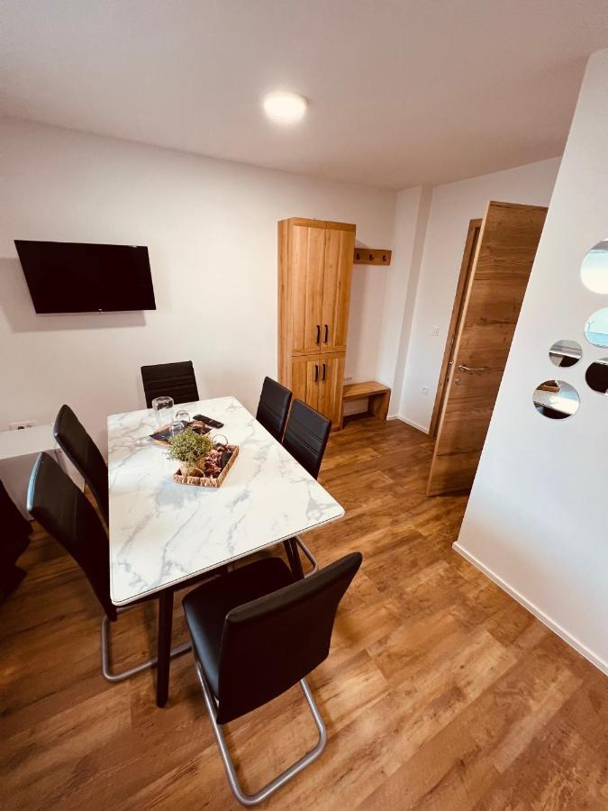 צרקליה נה גורניסקם Pjagodic Hotel Cerklje - 5Min To Airport מראה חיצוני תמונה