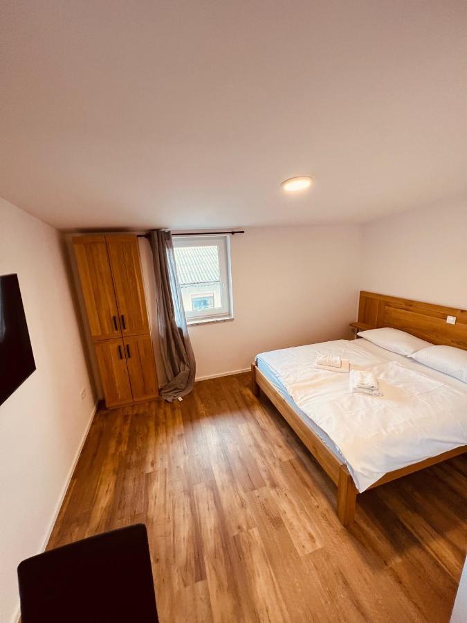 צרקליה נה גורניסקם Pjagodic Hotel Cerklje - 5Min To Airport מראה חיצוני תמונה