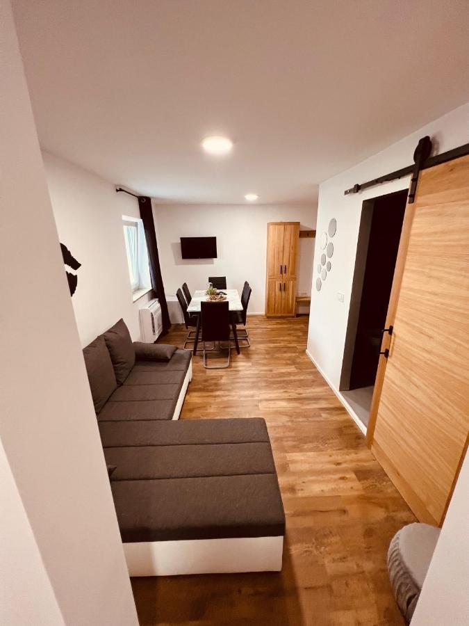 צרקליה נה גורניסקם Pjagodic Hotel Cerklje - 5Min To Airport מראה חיצוני תמונה